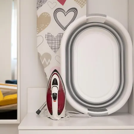 Roomaki - New & Stylish In The Center With Parking Appartement