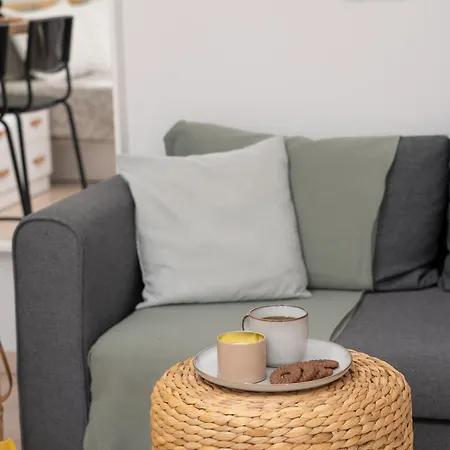Roomaki - New & Stylish In The Center With Parking *